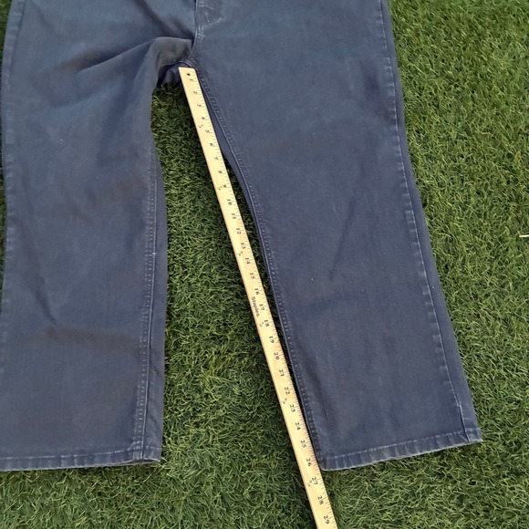 Levi's 541 Fit Dark Wash Jeans Men's Size 43x26 Casual Workwear - Picture 6 of 7